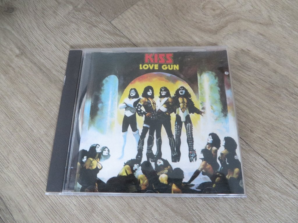 KISS - LOVE GUN  CD, Cd's en Dvd's, Ophalen of Verzenden, Gebruikt, Hard Rock, Album