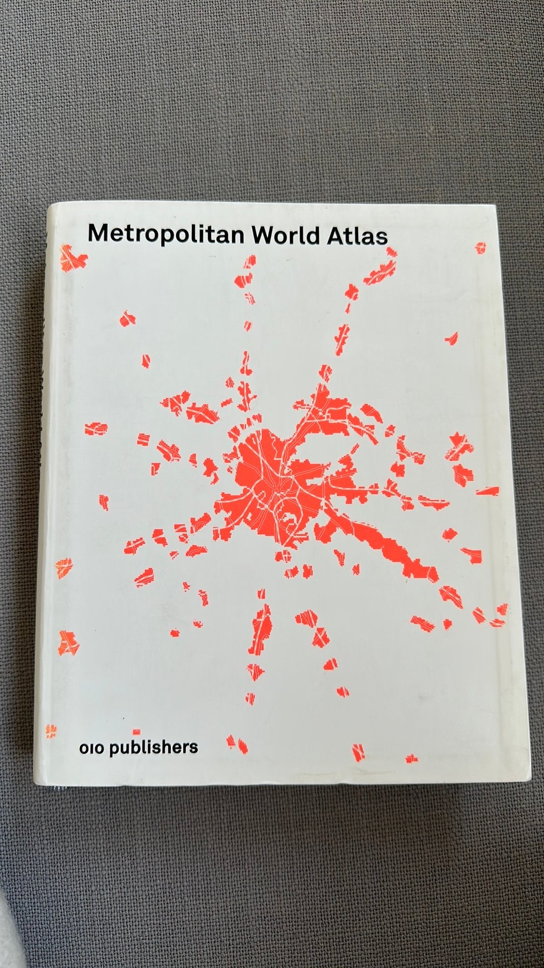 Metropolitan World Atlas - Als nieuw!, Boeken, Overige atlassen, Ophalen of Verzenden, Zo goed als nieuw, 1800 tot 2000