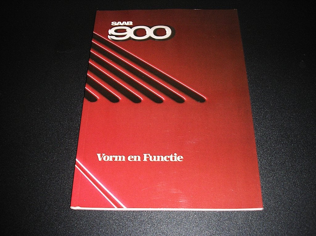 Saab 900. Vorm en Functie, 1987, Ophalen of Verzenden, Zo goed als nieuw, Overige merken