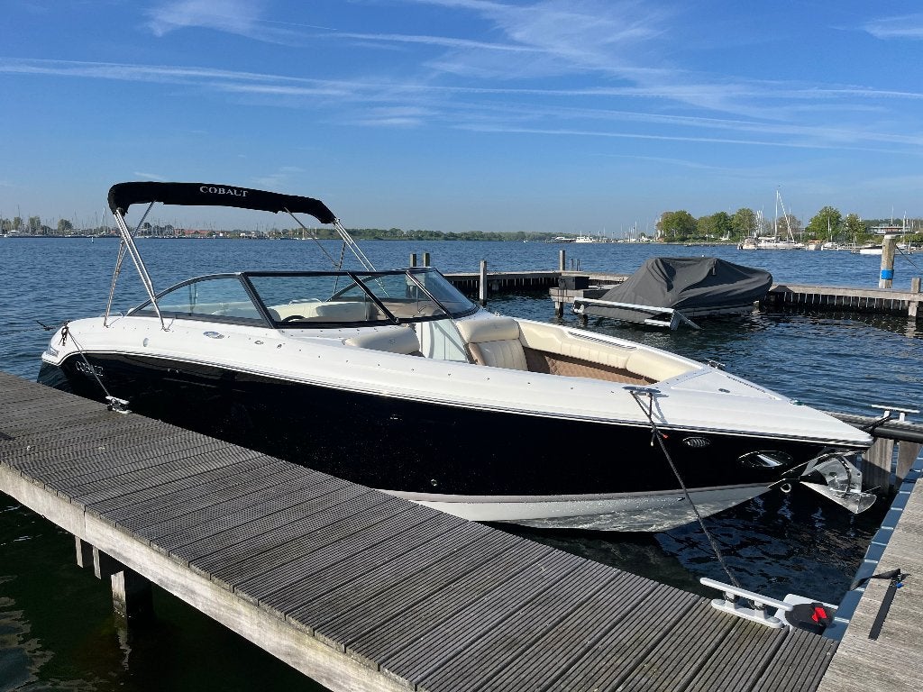 Cobalt 276 uit 2009 incl trailer, Watersport en Boten, Overige merken, 9 m, Binnenboordmotor, Zo goed als nieuw