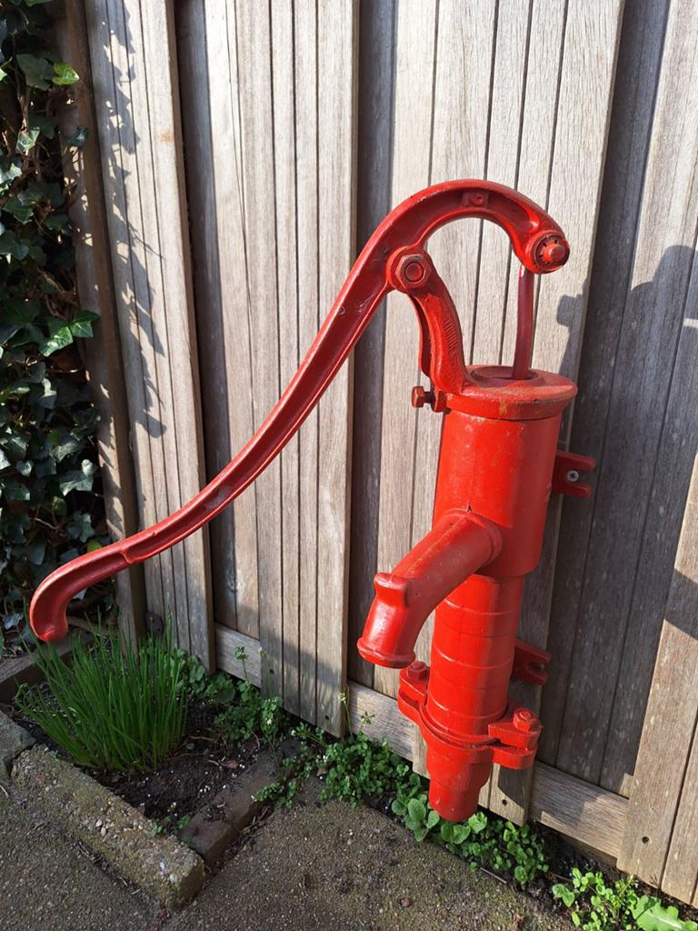 Gietijzeren waterpomp., Tuin en Terras, Waterpompen, Ophalen, Gebruikt, Handmatig, Overige typen
