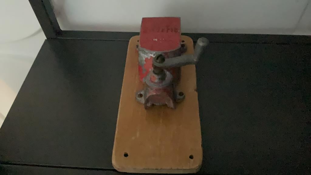 Vintage Koffiemolen Miniatuur - Decoratief Rood, Ophalen of Verzenden