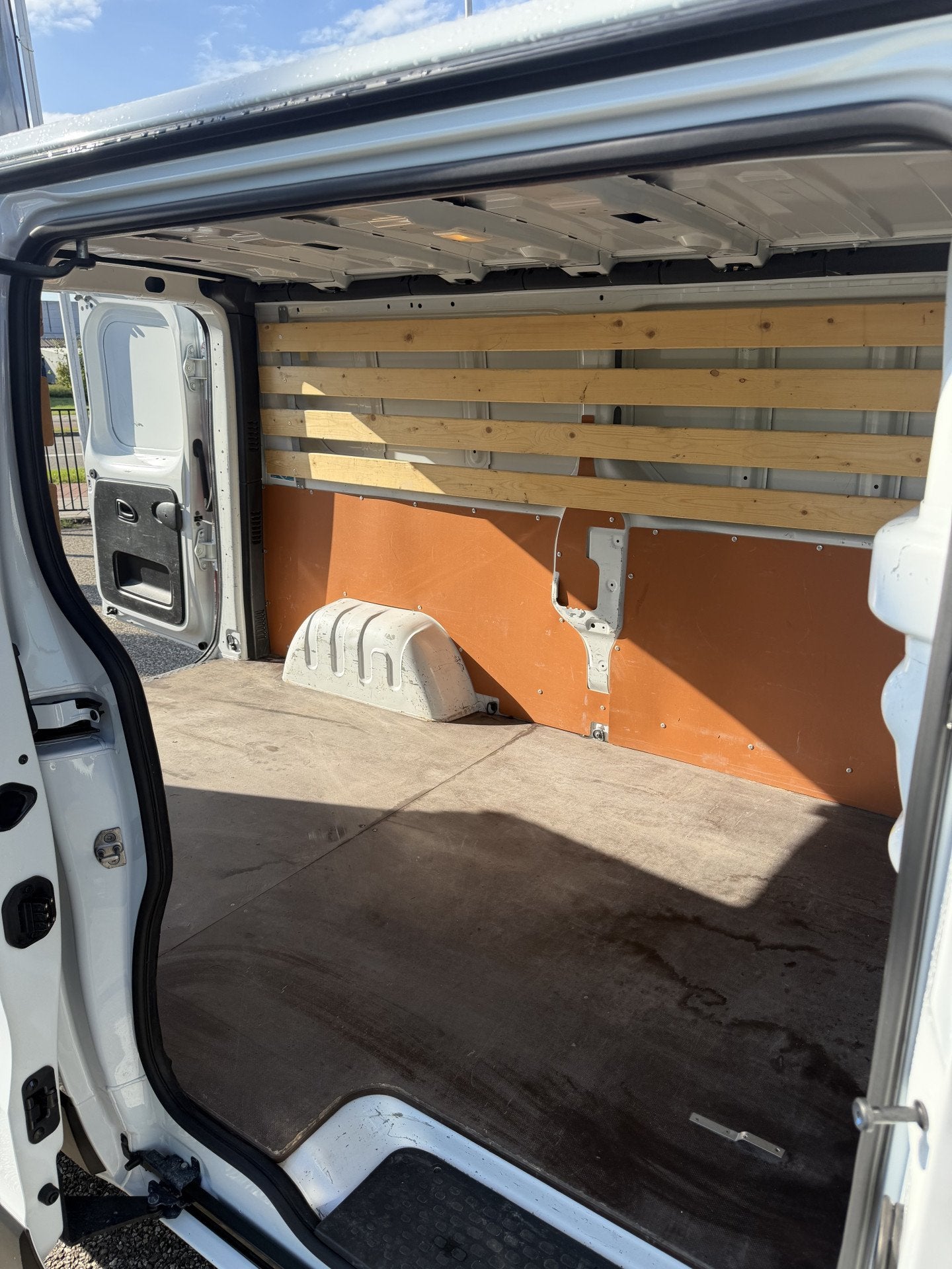Foto 9 van Renault Trafic L2H1 | Work Edition| Trekhaak | Camera | Navi