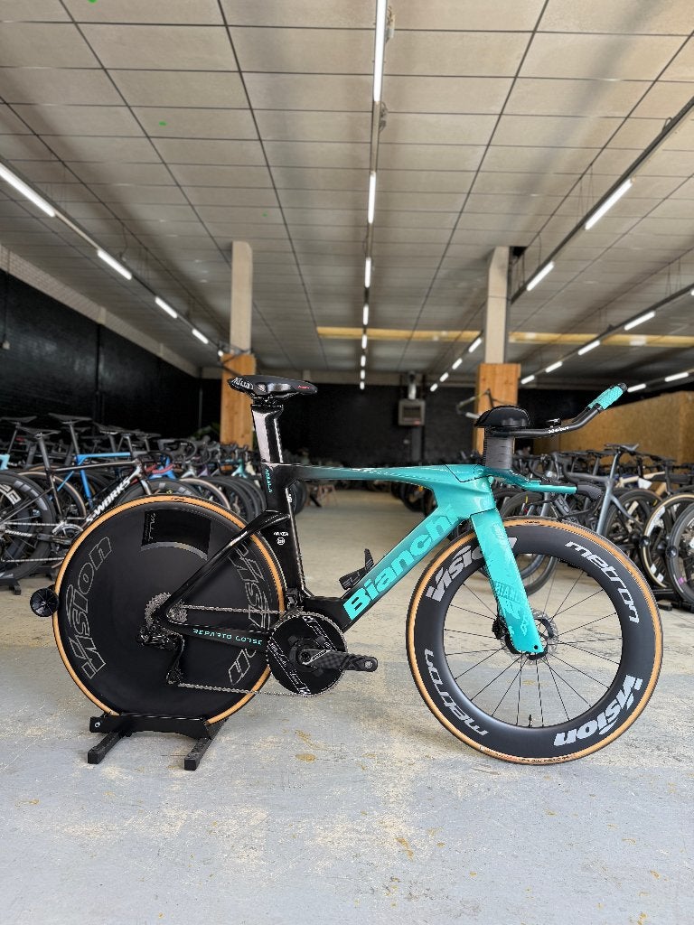 Bianchi Aquila RC Disc Dura Ace Di2 Carbon Racefiets, Ophalen, Zo goed als nieuw, Overige typen