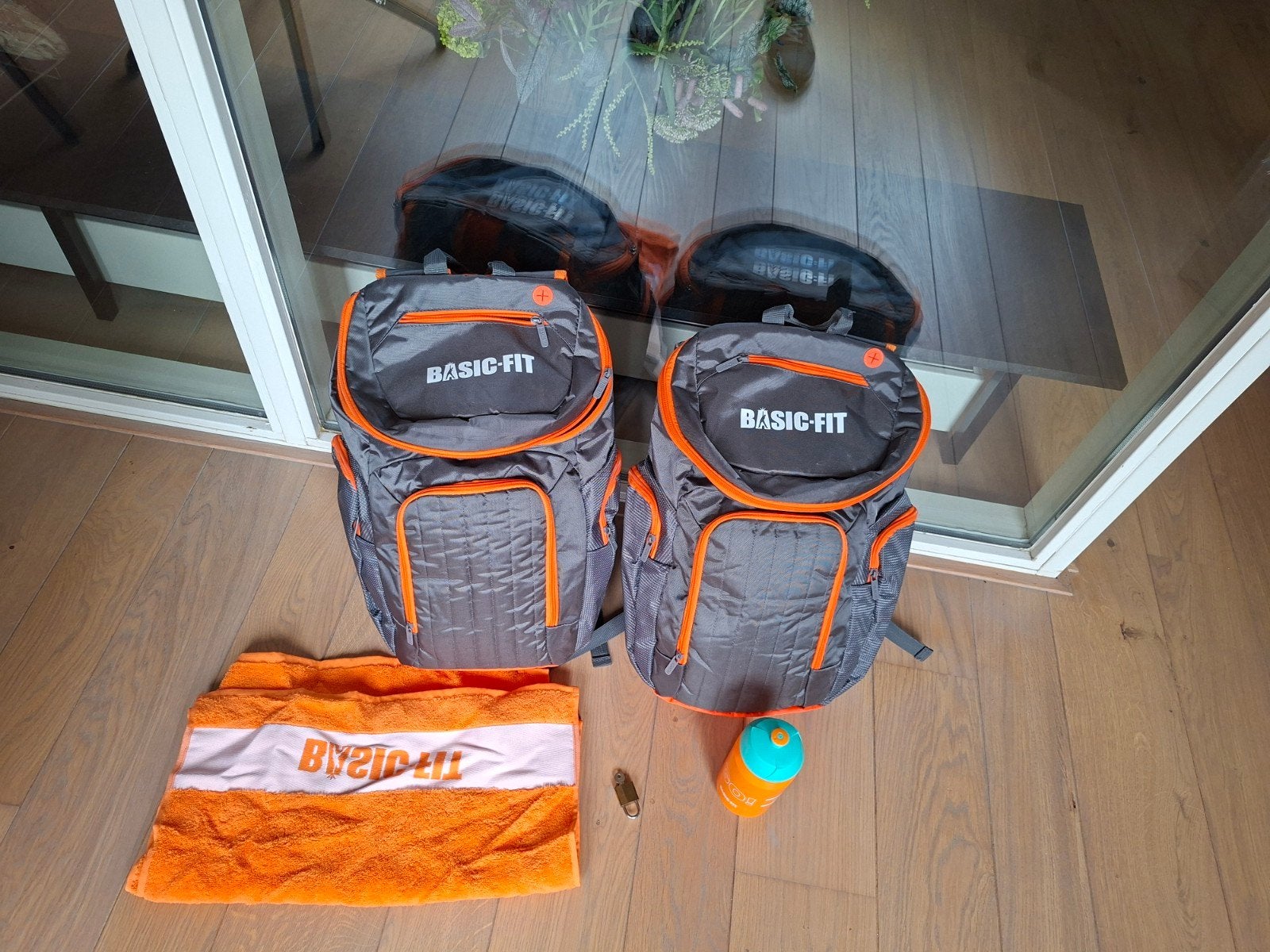 Basic-Fit rugzakken en handdoek set, Ophalen, Gebruikt, Overige typen