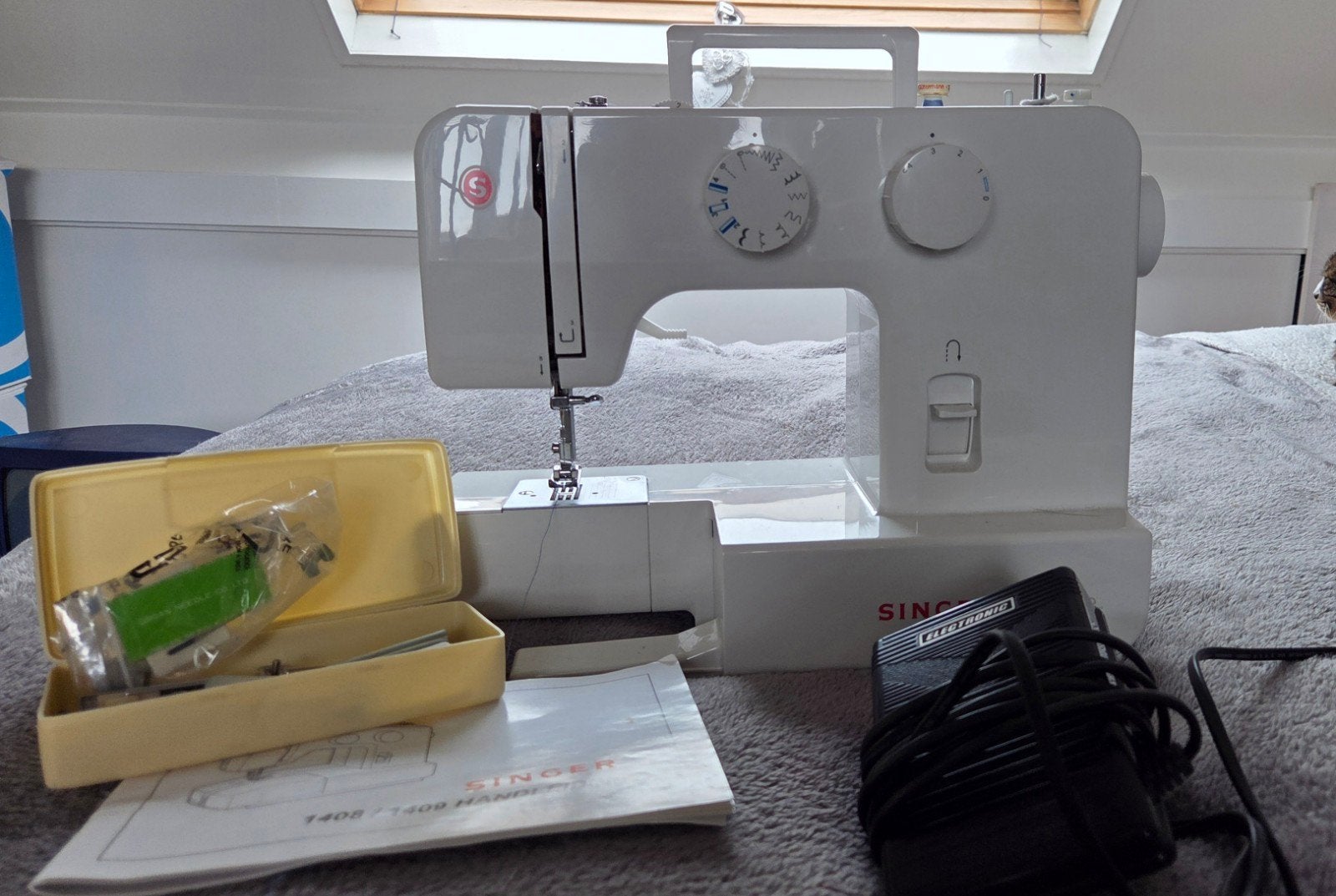 Singer 1408 Naaimachine met accessoires en handleiding, Ophalen, Gebruikt, Naaimachine, Singer