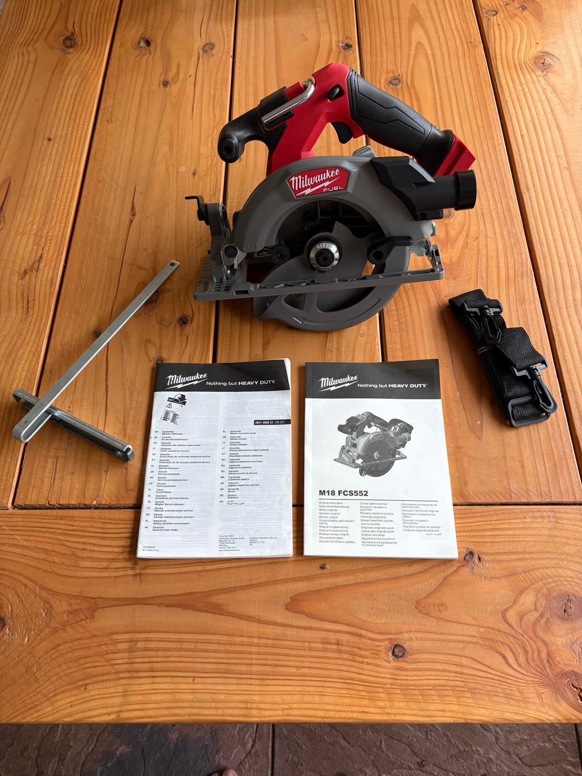Milwaukee M18 FCS552-0 Accu Cirkelzaag - Nieuw, Cirkelzaag, 70 mm of meer, Nieuw, Ophalen of Verzenden