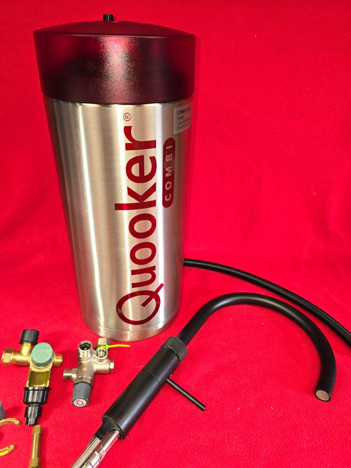 Combi Quooker 2.2 met een Fusion Round Black 3in1 kraan, Ophalen, Minder dan 50 cm, Gebruikt, Minder dan 100 cm