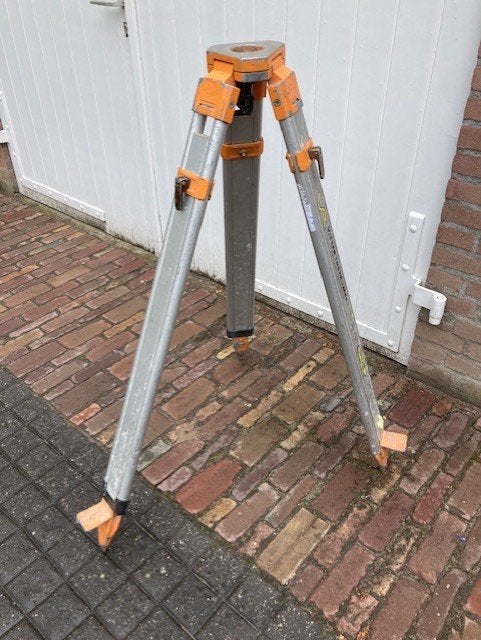 Statief Voet voor Laser, Spindelstatief, Visser Instrument, Ophalen, Gebruikt
