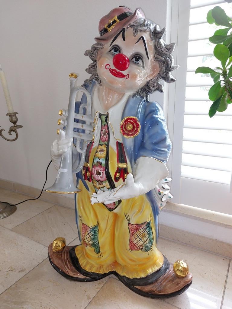 Groot Porselijn Clown Beeld met Trompet - Decoratief, Verzamelen, Beelden en Beeldjes, Nieuw, Ophalen