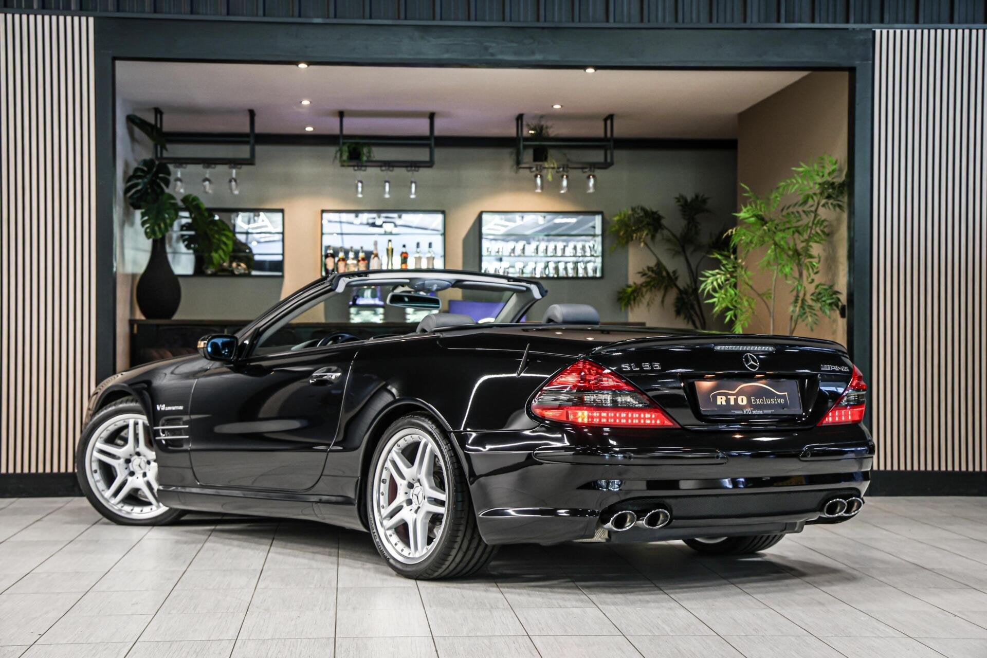 Mercedes SL-klasse AMG 55|Ventilatie|Keyless|ABC vering, Auto's, Automaat, Achterwielaandrijving, Gebruikt, Zwart