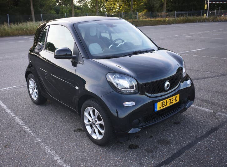 Smart 2016 Zwart, 61 pk, Zwart, 898 kg, 19 km/l