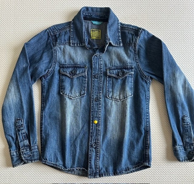 Jeans overhemd van Hema , maat 122 / 128 zgan (N814), Overhemd of Blouse, Ophalen of Verzenden, Zo goed als nieuw, Hema