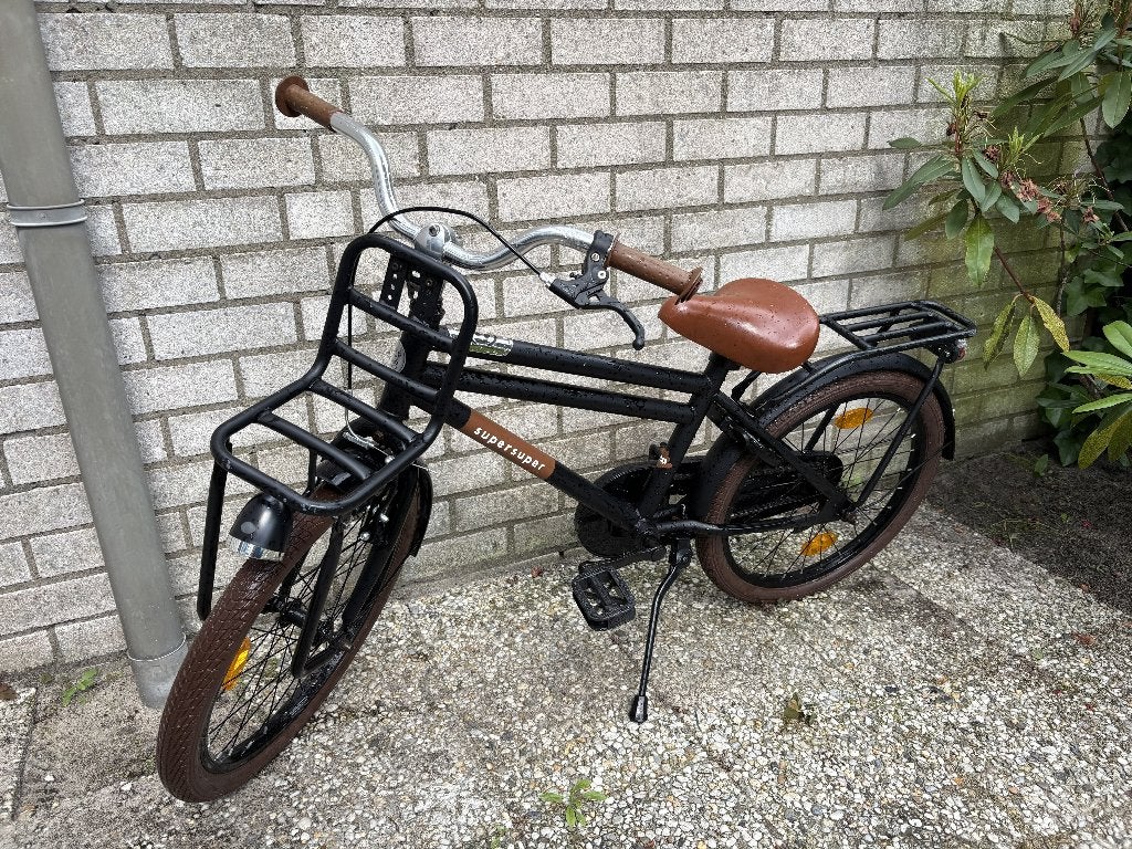 SuperSuper 20 inch Kinderfiets - Zwart, Ophalen, Gebruikt, Supersuper, Terugtraprem