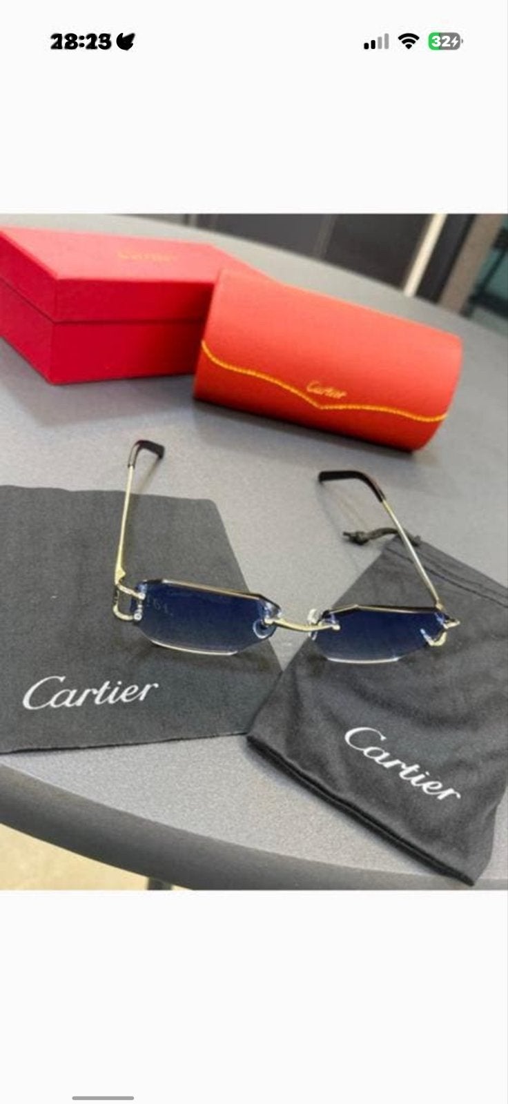 Stijlvolle bril - mogelijk Cartier, Sieraden, Tassen en Uiterlijk, Zonnebrillen en Brillen | Heren, Overige merken, Zonnebril