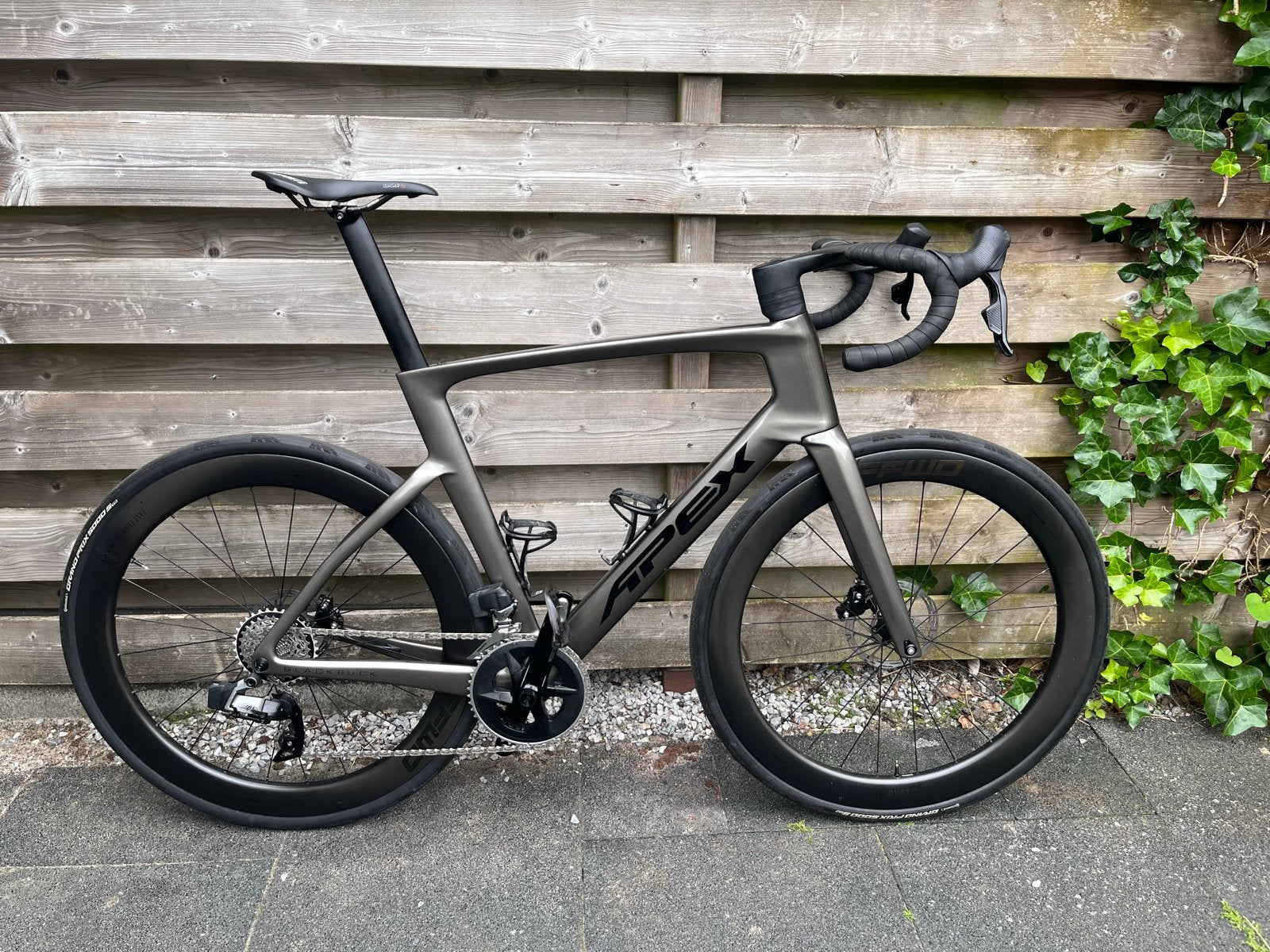 Racefiets Apex BlackBuck 5.0 Aero, 28 inch, Gebruikt, Carbon, Heren