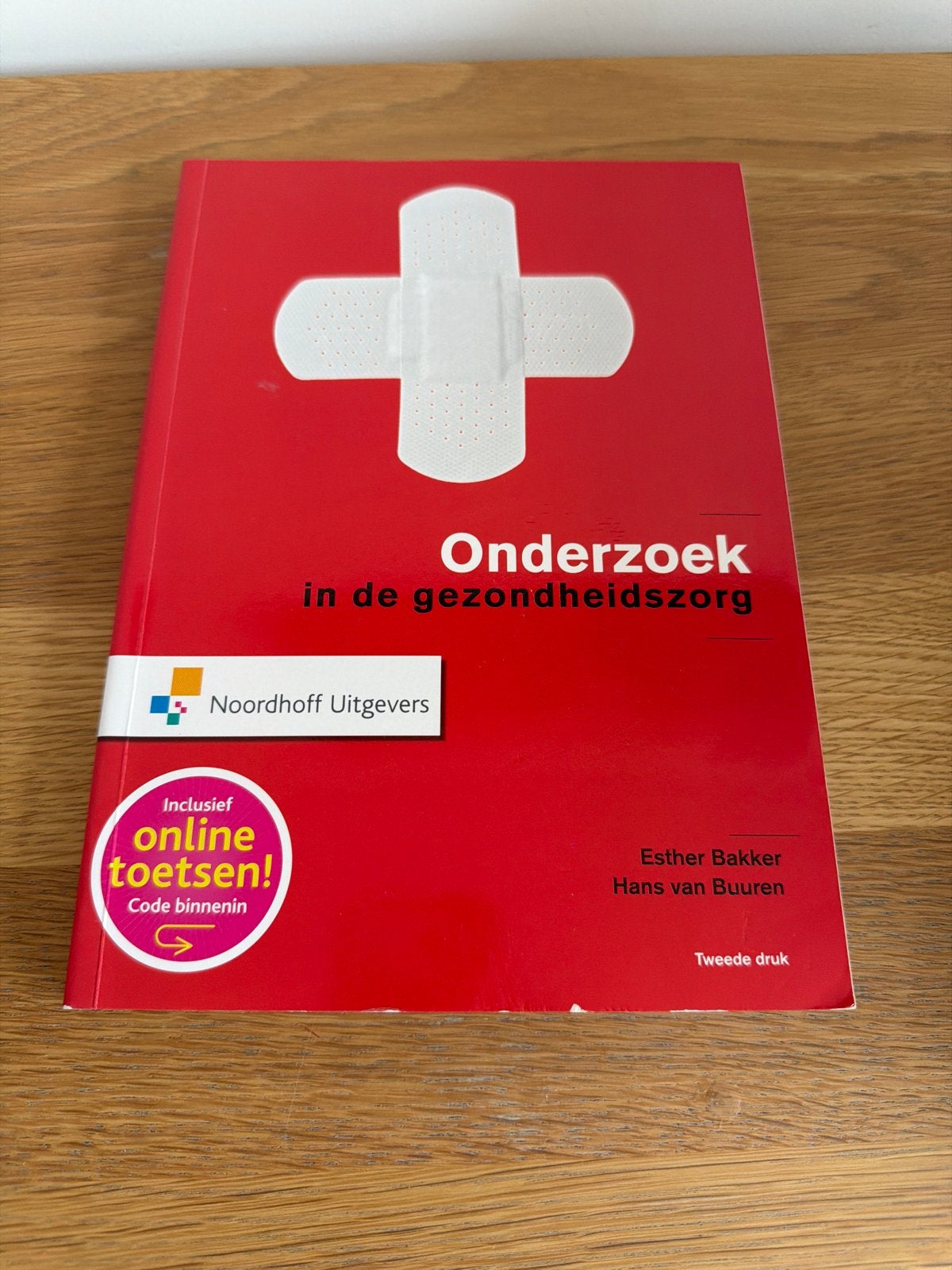Onderzoek in de gezondheidszorg - Esther Bakker, Ophalen of Verzenden, Gamma, Zo goed als nieuw, HBO