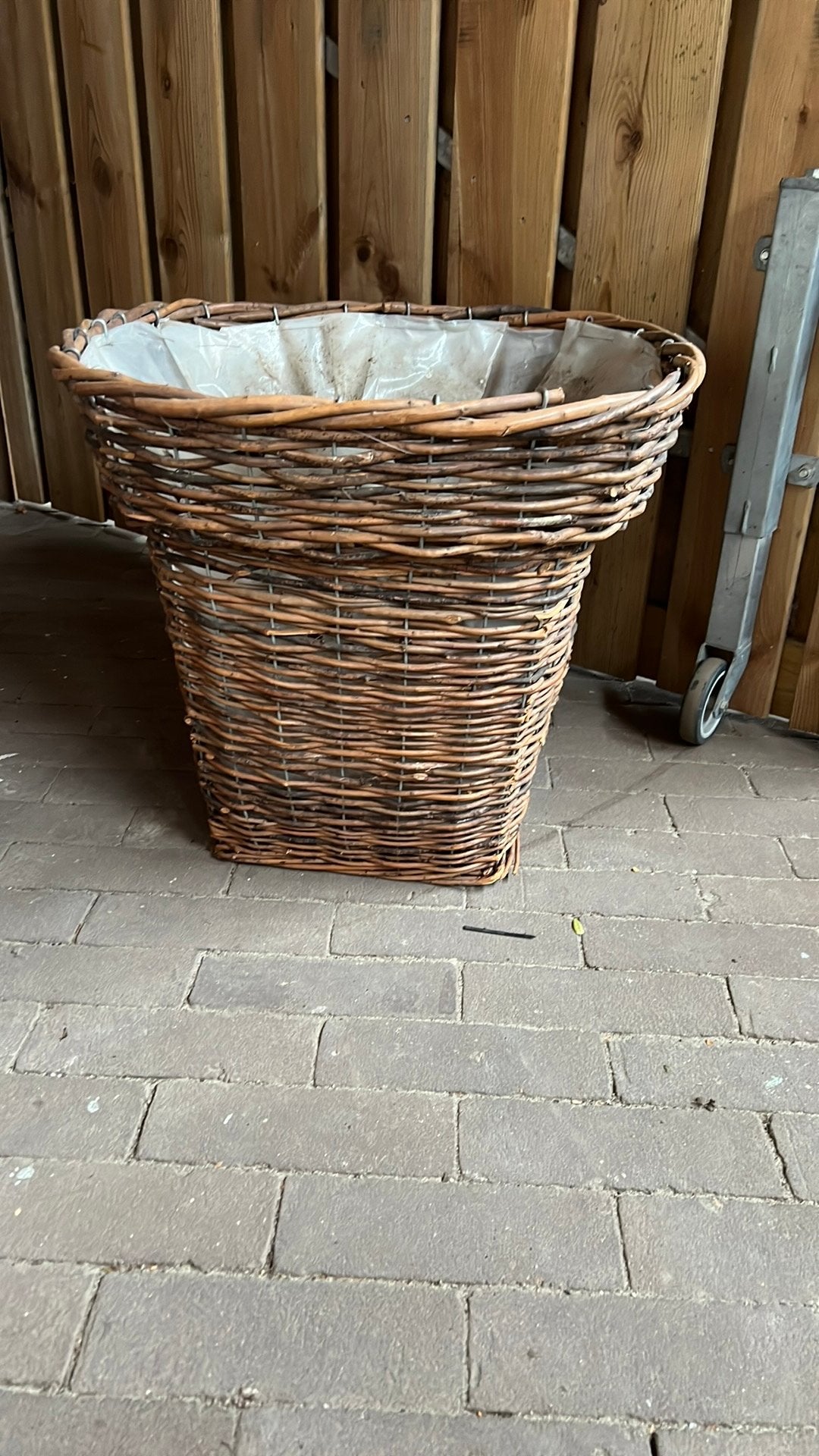 Rieten mand voor bijv kerstboom, Ophalen, Zo goed als nieuw, Vierkant