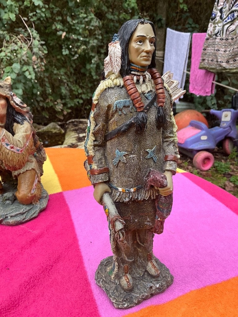 Indianen beeldjes. 30 cm., Huis en Inrichting, Ophalen of Verzenden, Minder dan 50 cm, Schilderij