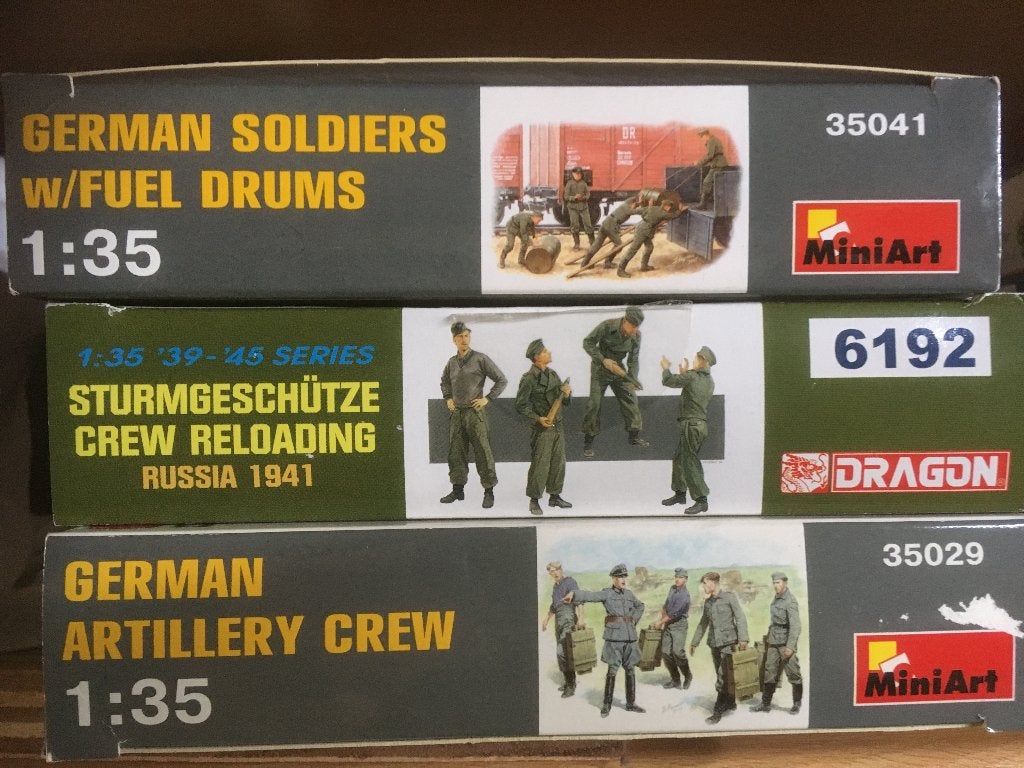 Modelbouw 1:35 Dragon 6192 MiniArt 35029 en 35041, Hobby en Vrije tijd, Modelbouw | Figuren en Diorama's, Ophalen of Verzenden