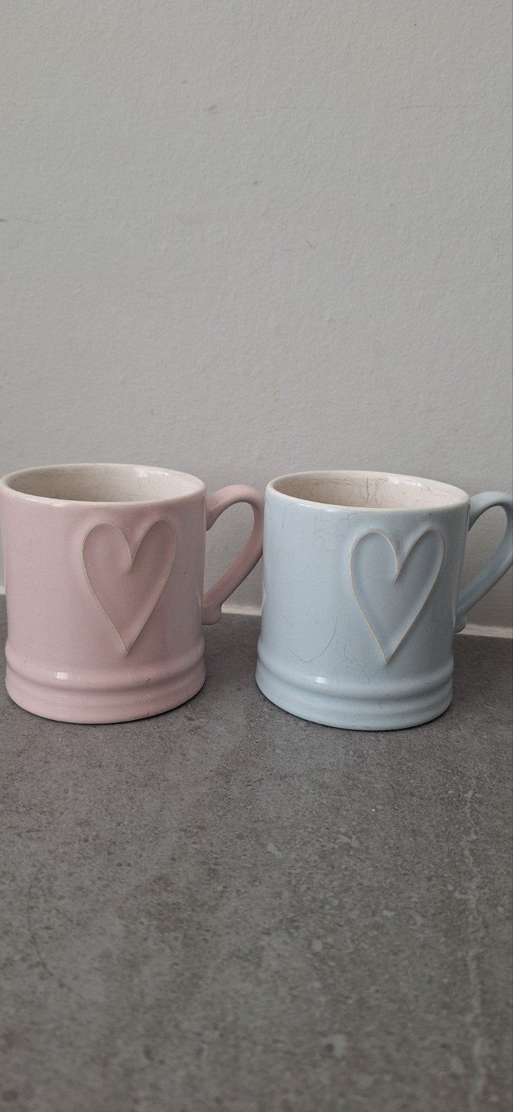 Bastion Collections Mokken met Hart - Roze & Blauw, Gebruikt, Overige merken, Keramiek, Modern