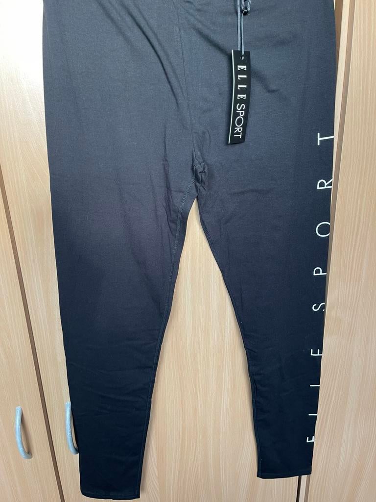 Elle Sport sportlegging maat L. NIEUW!, Kleding | Dames, Sportkleding, Zwart, Maat 42/44 (L), Nieuw, Ophalen of Verzenden