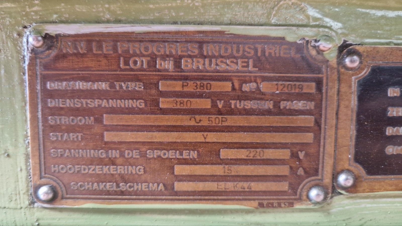 Draaibank Le Progres Industriel P380 met toebehoren, Ophalen