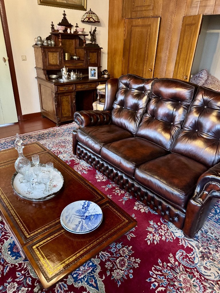 Originele Engelse Chesterfield 3-1-1 zitgroep, Ophalen, 250 tot 300 cm, Driepersoons, Zo goed als nieuw