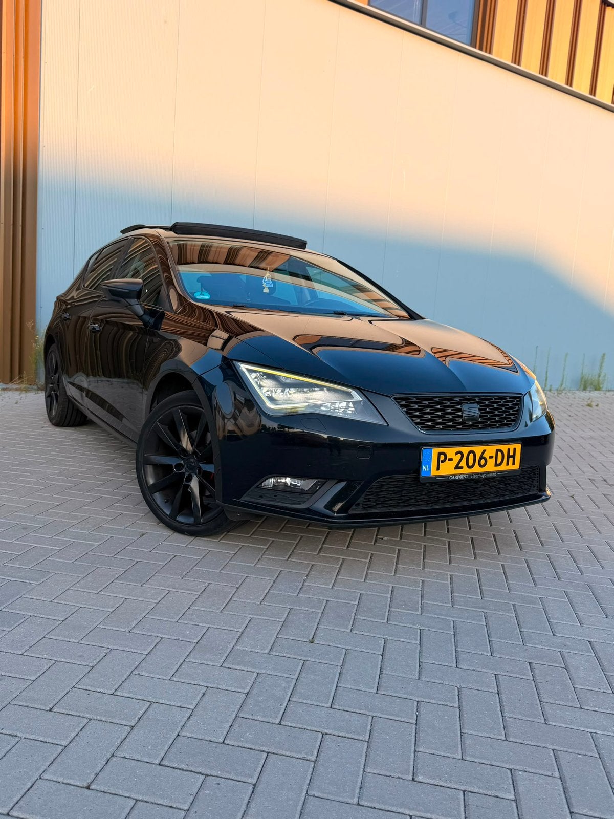 Seat Leon 1.2 TSI 77KW/105PK 2013 Zwart, Voorwielaandrijving, 4 cilinders, Leon, Bedrijf