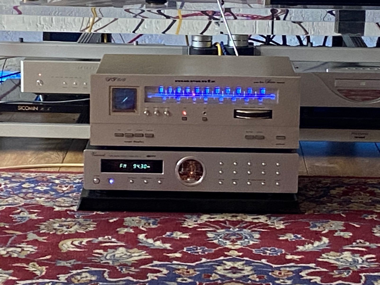 VINCENT TUBE tuner STU 2, Ophalen of Verzenden, Zo goed als nieuw