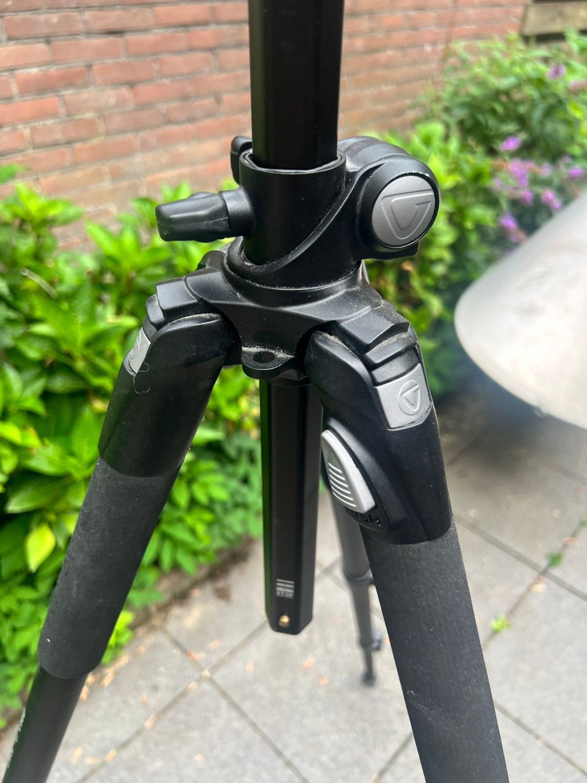 Vanguard ABEO Pro 283AT + Vanguard GH-300T pistoolgreep., Ophalen, Zo goed als nieuw, Driepoot