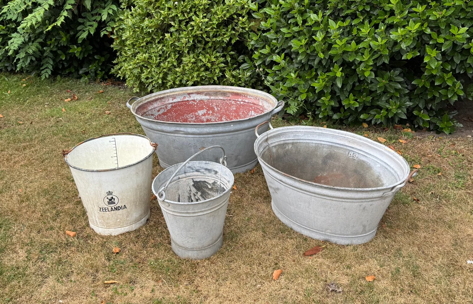 Diverse Zinken Emmer en Kuipen - Vintage Tuindecoratie, Ophalen