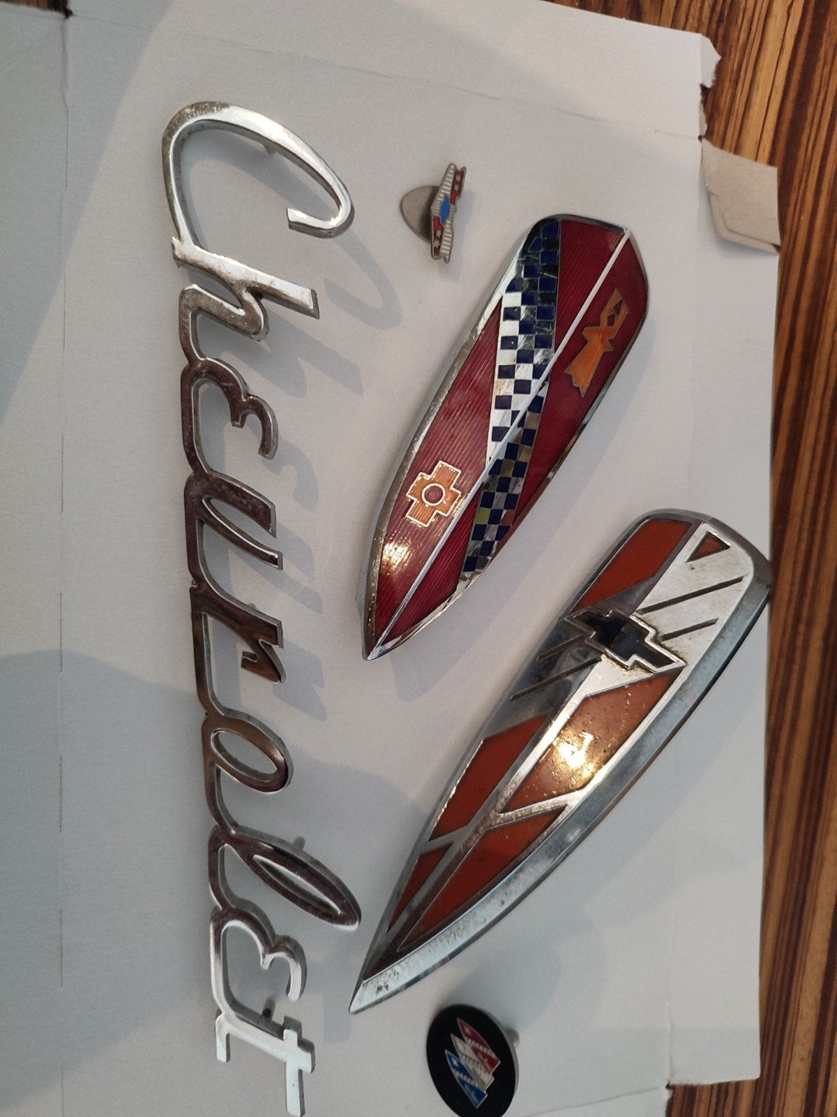 Oude logo,s emblemen Buick  Chevrolet oldtimer embleem, Auto-onderdelen, Ophalen