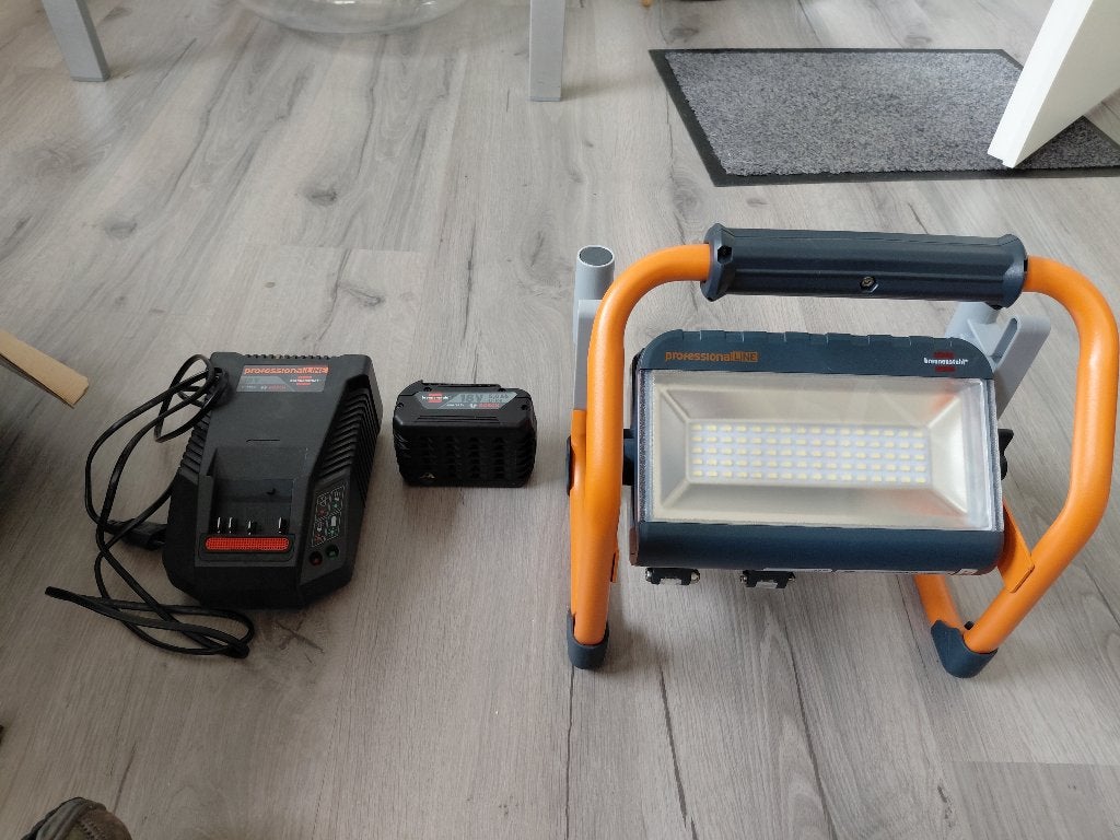 Brennenstuhl accu bouwlamp 9171200400, Doe-het-zelf en Verbouw, Bouwverlichting, Ophalen of Verzenden, Nieuw, Minder dan 50 watt