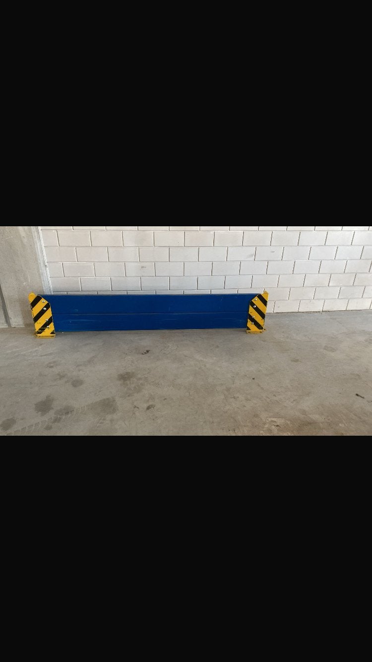 Beveiligingsbalk / aanrijdbeveiliging 220x40 cm, Ophalen of Verzenden, Gebruikt, Overige typen