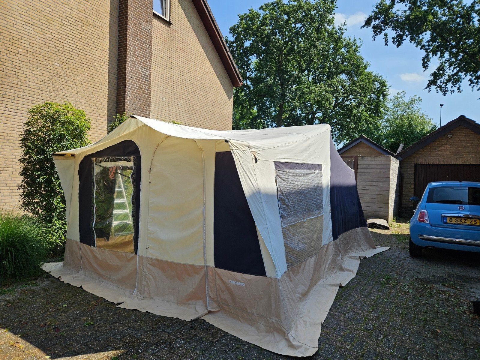 Trigano vouwwagen met grondzeil, sportluifel en keuken, Caravans en Kamperen, Ophalen, Trigano, Beige, Aanwezig