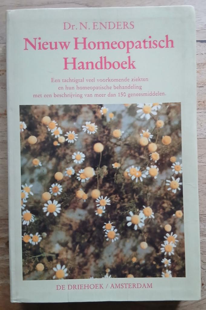Dr. N. Enders, Nieuw Homeopathisch Handboek, Ophalen of Verzenden, Gelezen