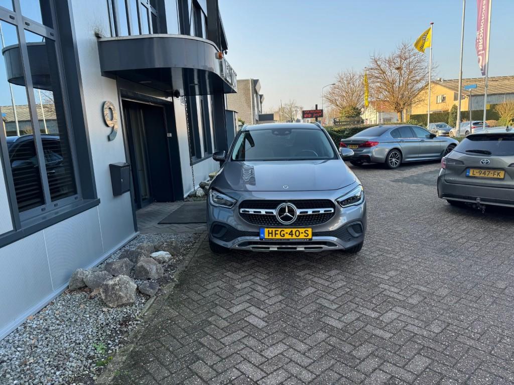 Mercedes-Benz GLA e EQ Headup, Trafic sign, Parkeerassist, 3, Automaat, Overige brandstoffen, Leder, Bedrijf