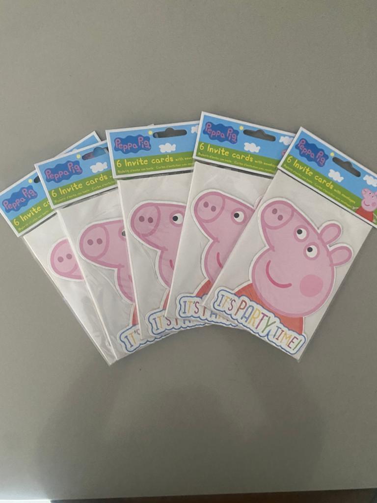 Partij feestartikelen Peppa Pig en Barbie, Ophalen of Verzenden, Nieuw, Versiering, Verjaardag