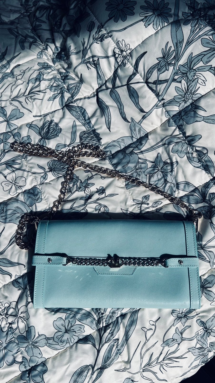 Clutch van guess by Marciano, Ophalen of Verzenden, Zo goed als nieuw, Blauw, Avondtasje
