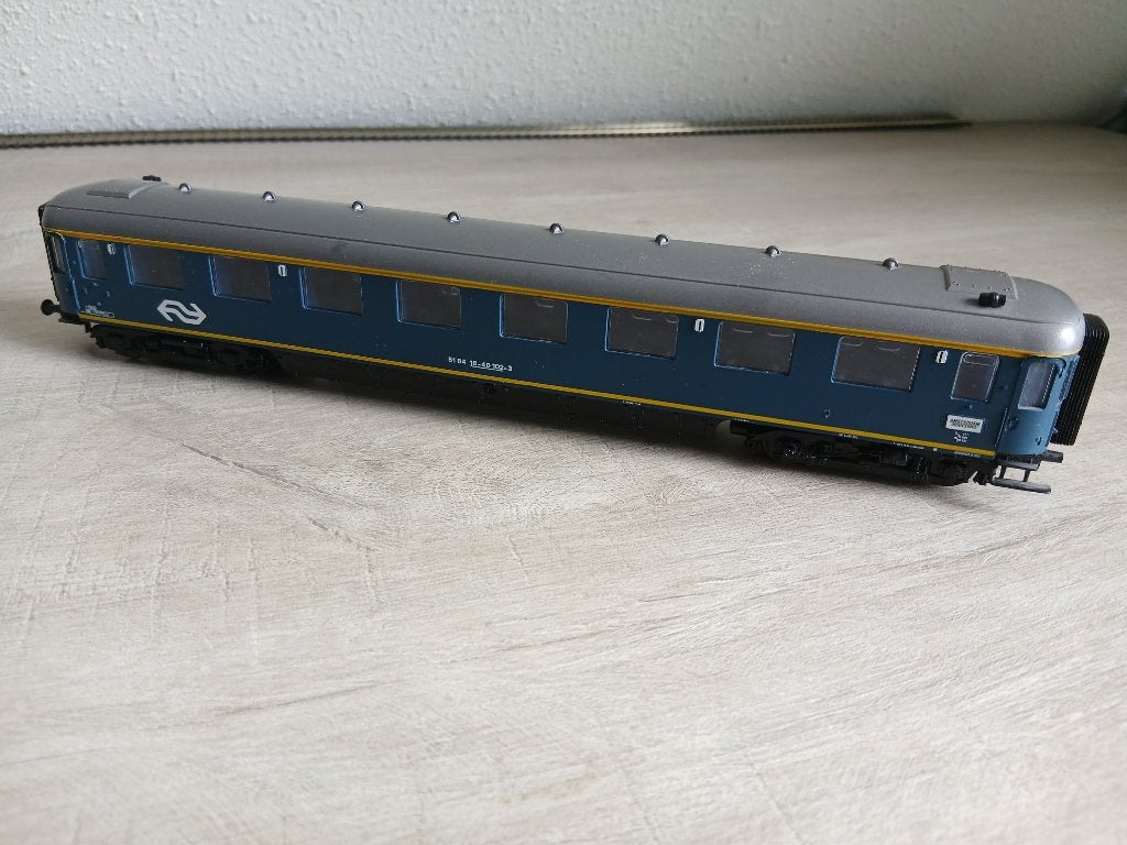 Roco Plan D (2x), Hobby en Vrije tijd, Gebruikt, Gelijkstroom, Wagon, Ophalen of Verzenden