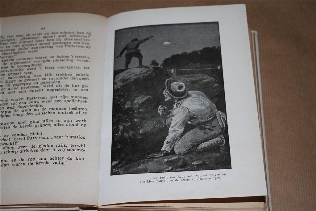 Duizend dagen in de lucht. Vletter. Kluitman 1926., Boeken, Ophalen of Verzenden, Gelezen