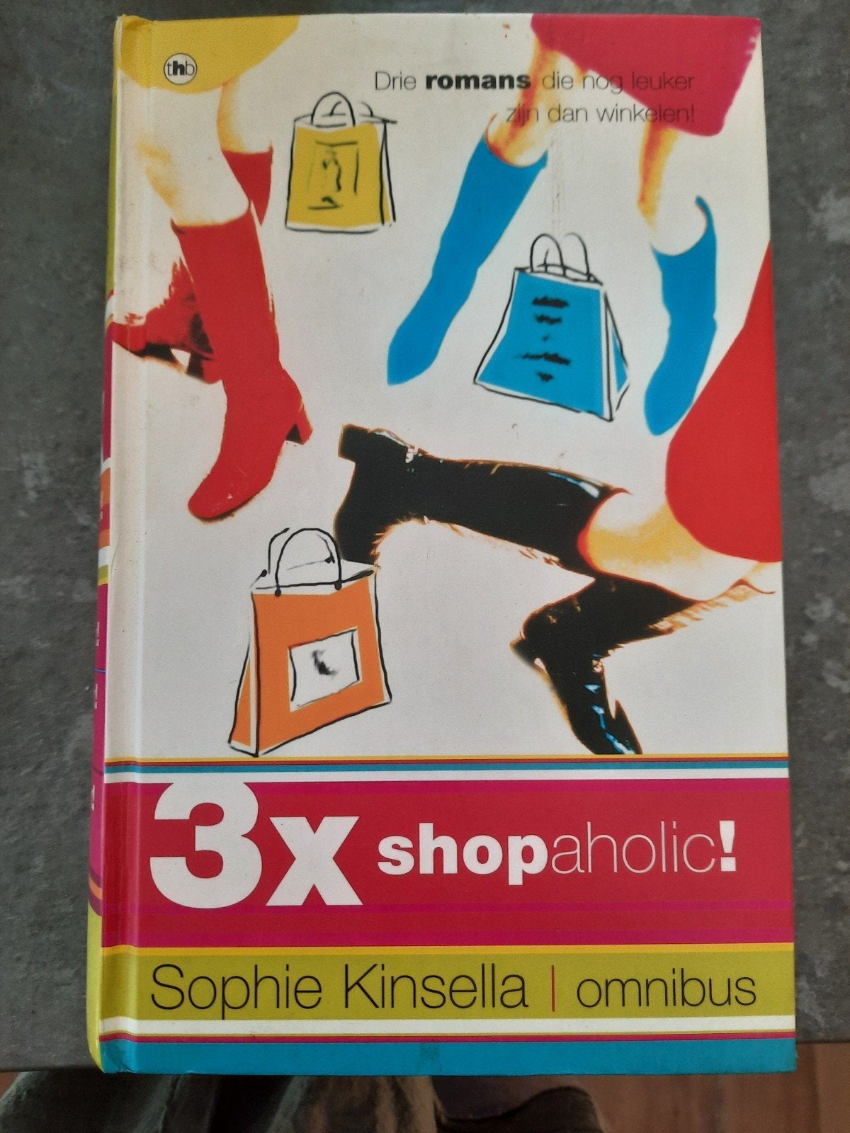 omnibus Sophie Kinsella SHOPAHOLIC,  Grappig boek voor, Ophalen of Verzenden, Zo goed als nieuw