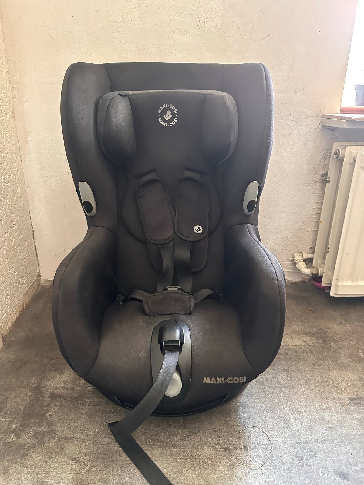 Maxi-Cosi autostoel - Zwart, 0-18 kg, Ophalen, Autogordel of Isofix, Gebruikt, 0 t/m 18 kg