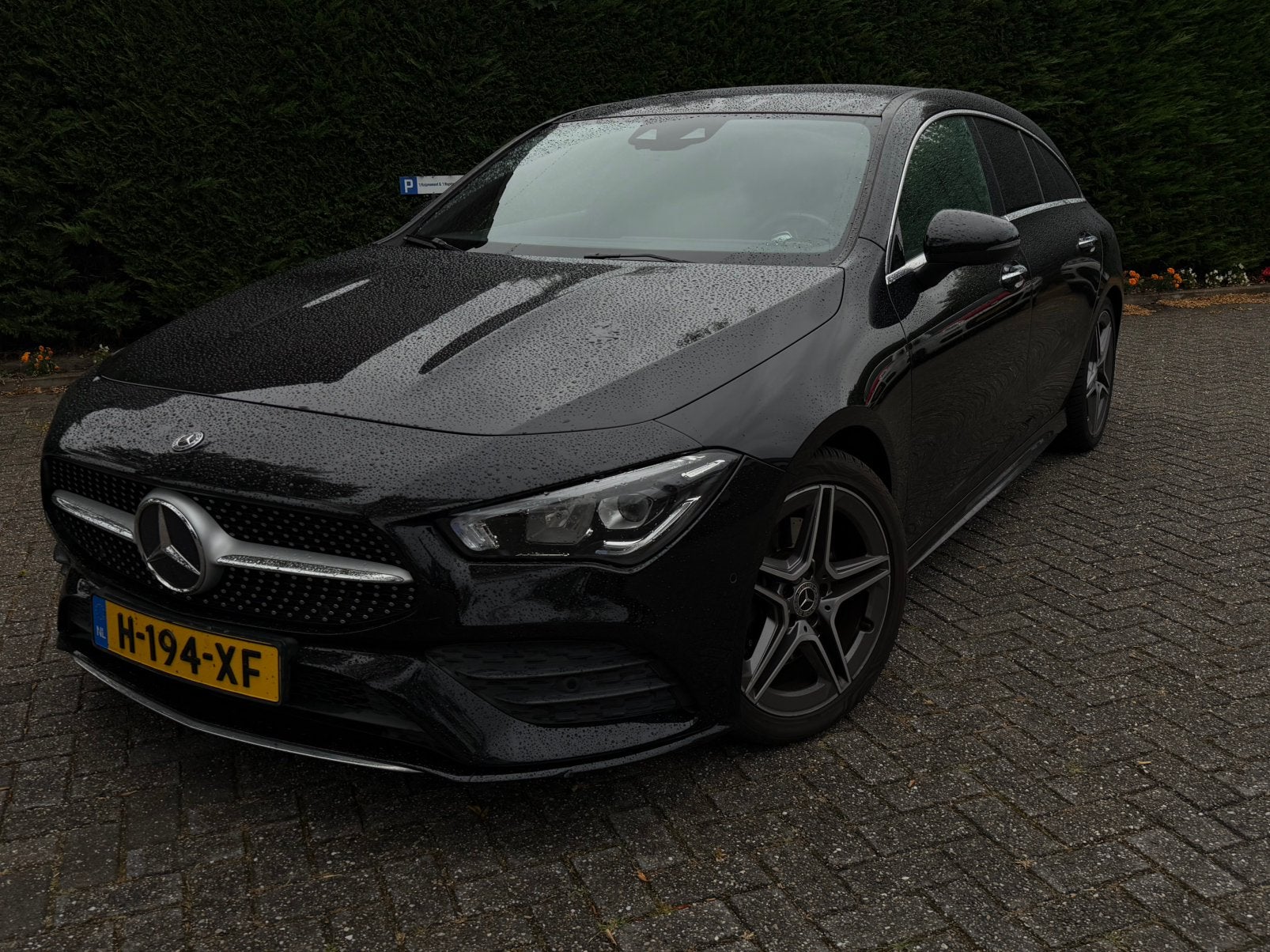 Mercedes-Benz CLA 200 AMG Line 163pk 7G-DCT 2019 Zwart, Auto's, Zwart, 4 cilinders, Stationwagon, Particulier