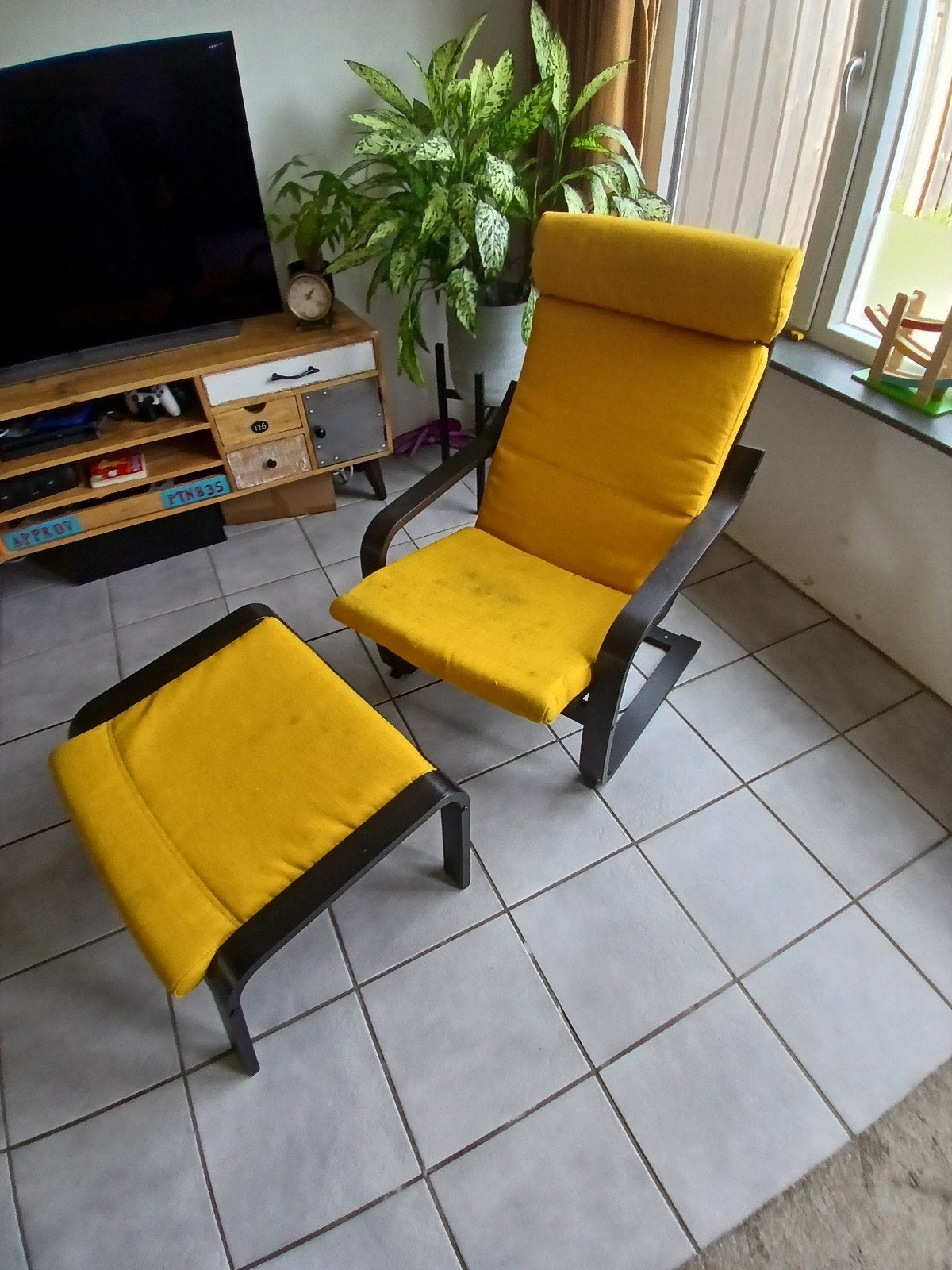 poang stoel ikea Met krukje, Ophalen, Zwart, Zo goed als nieuw, Eén