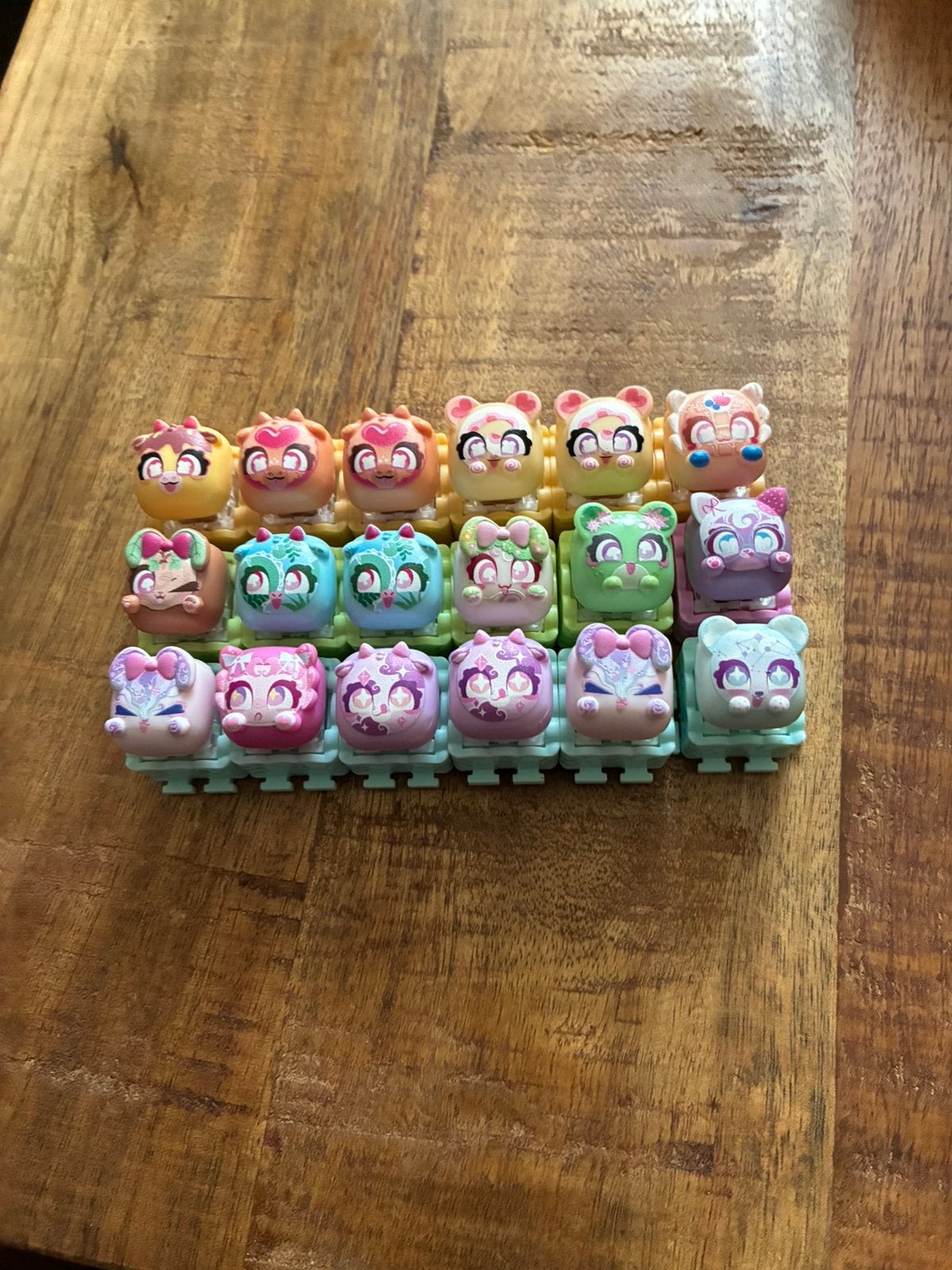 18 stuks  clickeez serie 3 figuren verzamel figuren, Verzamelen, Poppetjes en Figuurtjes, Ophalen of Verzenden, Zo goed als nieuw