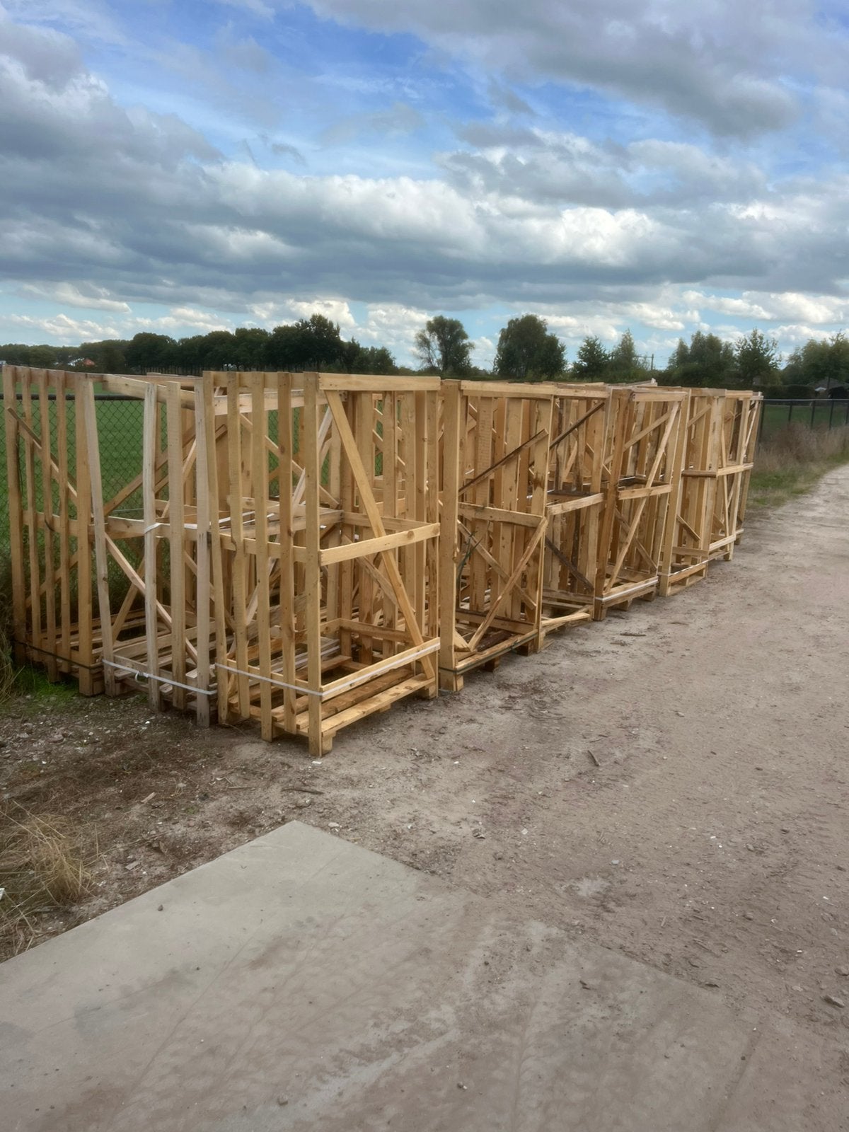 Lege kratten, stookhout, pallethout, haardhout GRATIS🪵🔥, Minder dan 3 m³, Ophalen