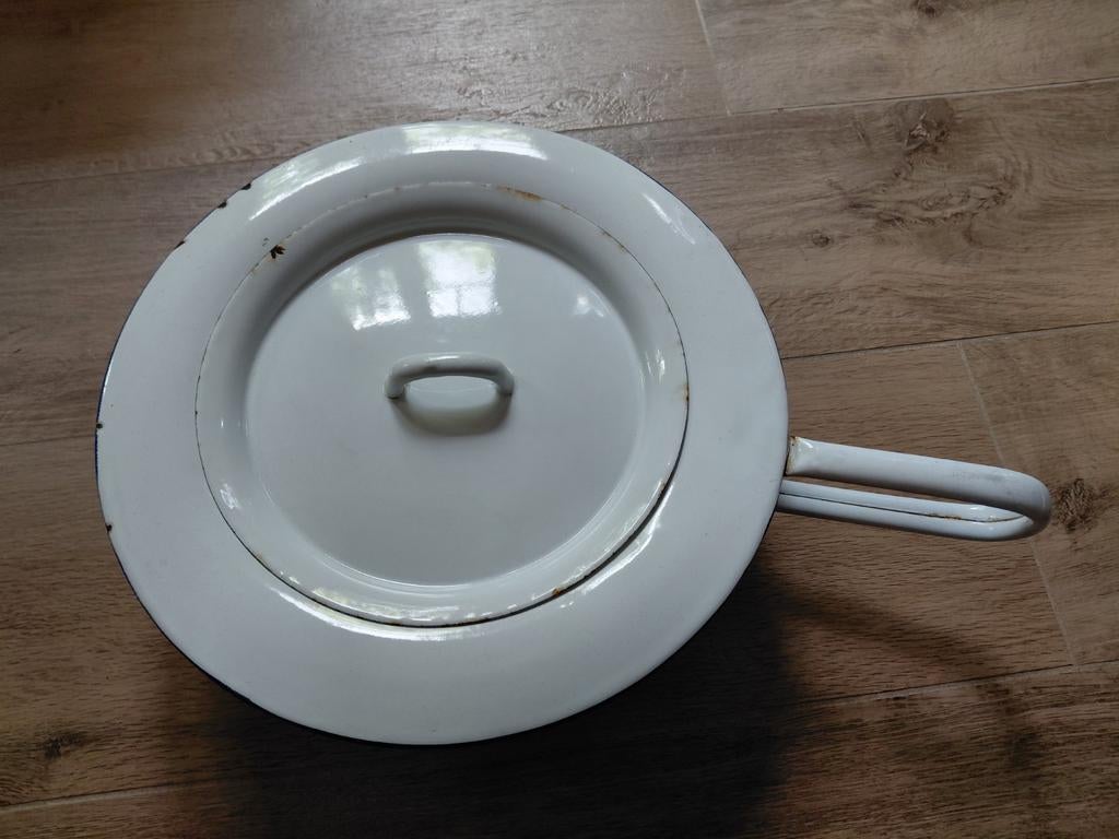 Emaille bedpan met blauw randje, Ophalen of Verzenden