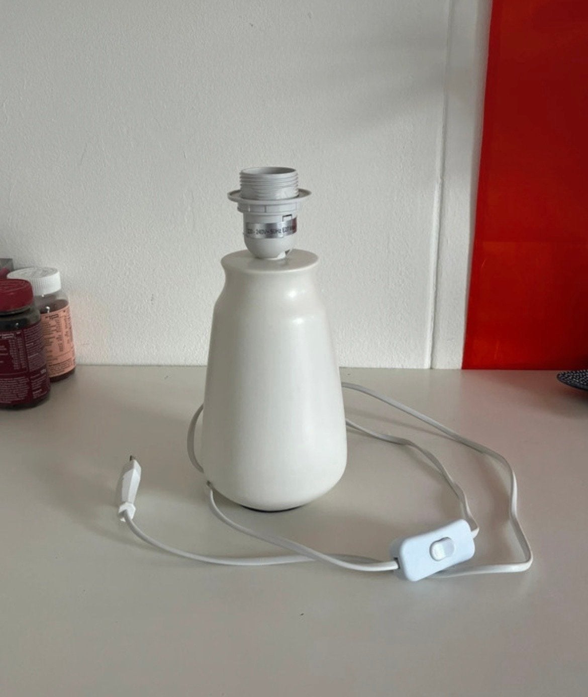 Xenos lampenvoet wit - E27 fitting, Huis en Inrichting, Met schakelaar, Overige merken, Keramiek, Wit